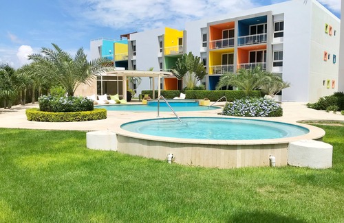 Boegoeroei Apartment | Close to the beaches. 2 bed/2 bathroom apartment on the first floor with Pool