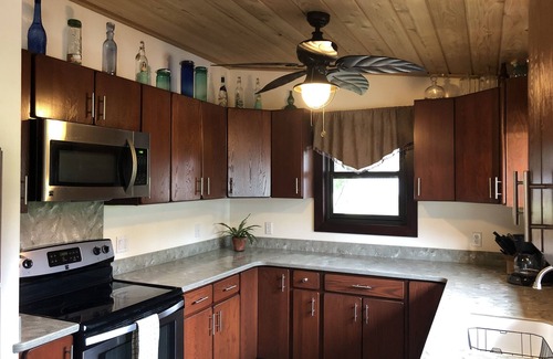 Kailua House | Close to the Beautiful Kailua Beach-A/C's-Full Kitchen-Covered Patio-Laundry