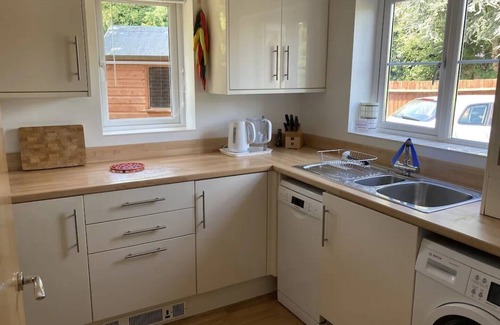 Kings Worthy House | Close to the historic City of Winchester