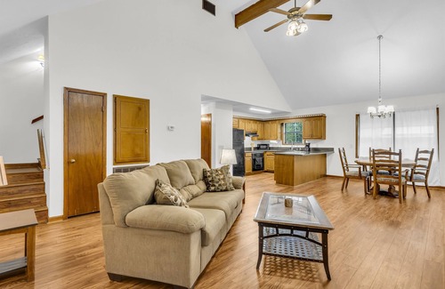 Pickensville House | Close to the River | Serene and Peaceful Home