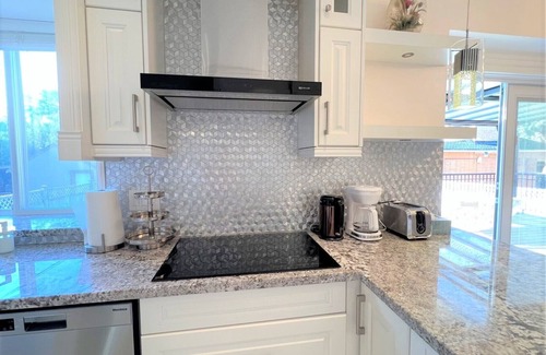 Dunbar House | Close to UBC, St. George School, beautiful house