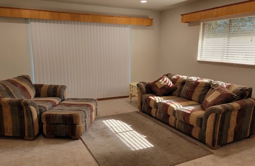 Logan House | Close to USU and Logan Canyon