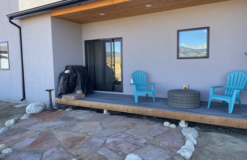 Buena Vista House | Close to Winter & Summer Adventures! STR-166