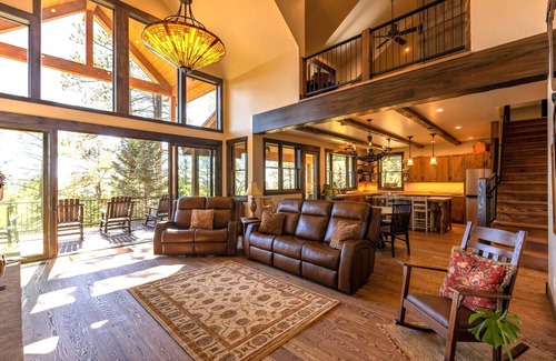 San Juan River Village Cabin | Close to Wolf Creek, Private San Juan River Frontage, Quiet! A/C