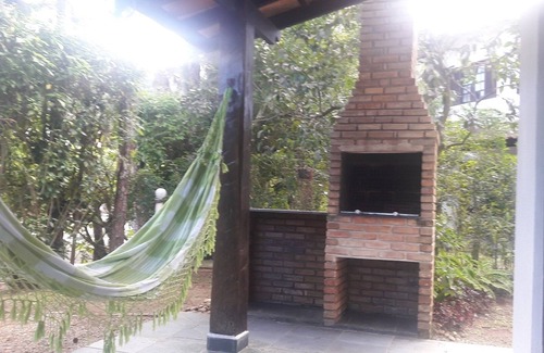 Boicucanga Beach Ski Chalet | Closed Condominium - In front of the beach (50m) - WI FI - Equipped