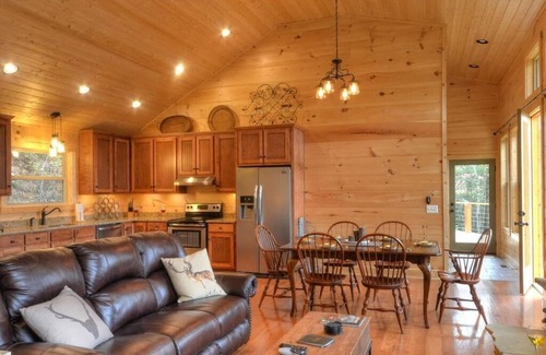 Almond Cabin | Closer to Heaven COMBO - Free ATV Tours- Forest Loft in Serene Surroundings- 2