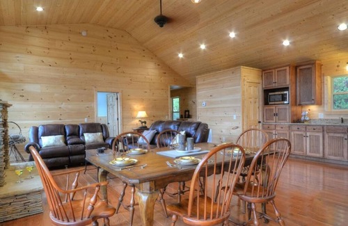 Almond Cabin | Closer to Heaven COMBO - Free ATV Tours- Forest Loft in Serene Surroundings- 2