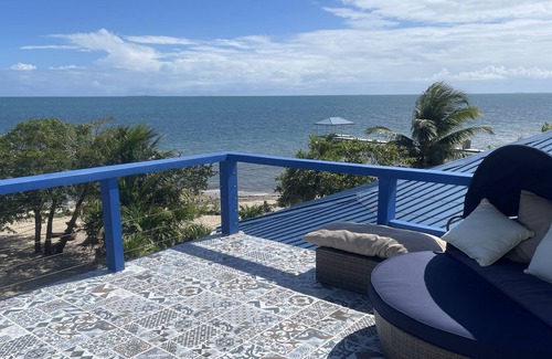 Caribbean Way Apartment | Closer to paradise and heaven in this look-out apartment - seen on HGTV!