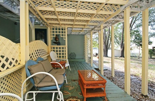 Mount Dora House | CLOSEST Home to Downtown Mt Dora & Lakefront - Winter 2018 SALE!