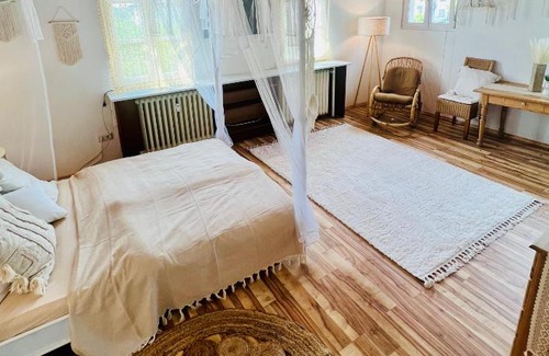 Homburg Apartment | Cloud 9 , Apartment mit Garage und Garten in Nähe der Uniklinik, Bosch, Ina Schaeffler