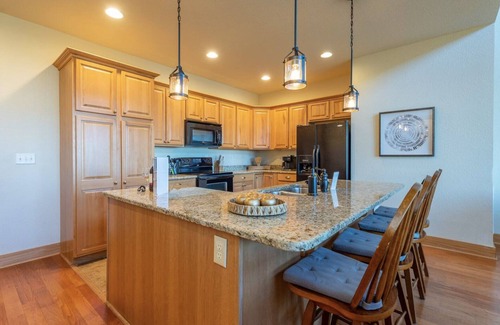 Wolf Laurel House | Cloud Dancer | Spacious retreat with amazing views & hot tub