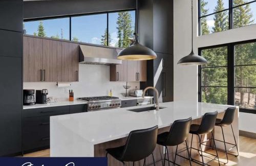 Rendezvous House | Cloud N9NE Chalet