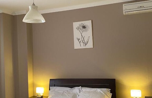 Lezhe Apartment | Cloud8 Apt with Castle View, 7km from the Beach