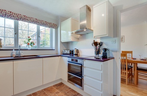 Chard House | Cloudberry - Four Bedroom House, Sleeps 6