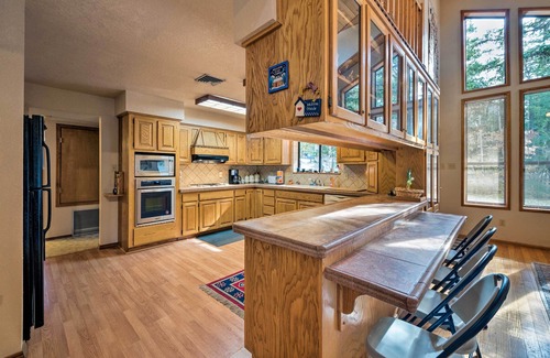 Cloudcroft House | Cloudcroft Mtn Home w/Patio, Walk to Golf Course!