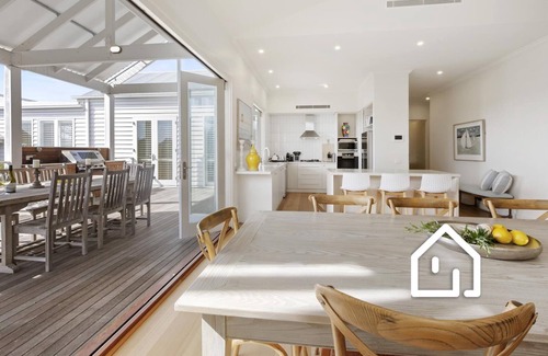 Portsea House | Clovelly of Portsea *1 NIGHT FREE* Heated Pool & Spa Luxury