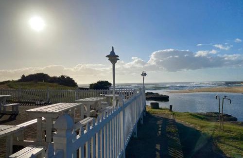 Shelly Beach Apartment | Clover Bay 4, St Michaels On Sea