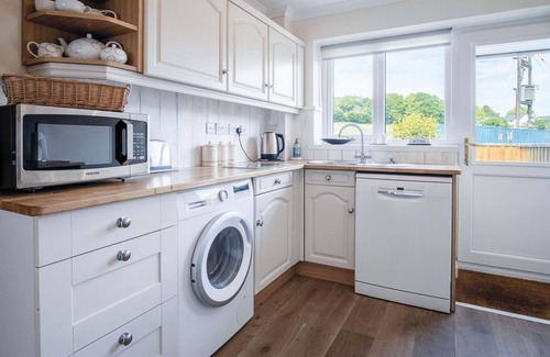 Kilgetty Cottage | Clover Cottage - 2 Bedroom Cottage - Begelly