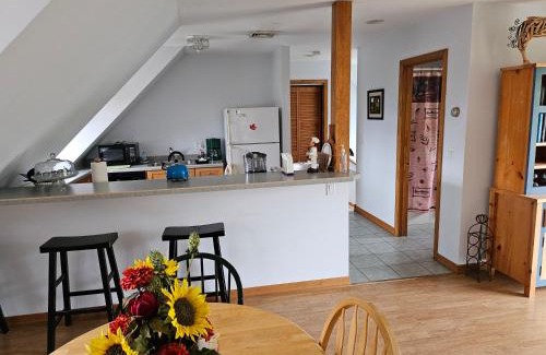 Williamstown House | Clover Hill Farm & Country Inn