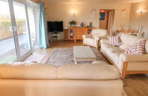Findern House | Clovermead Cottage