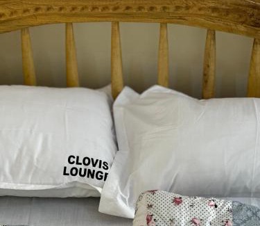 Entebbe House | Clovis Lounge