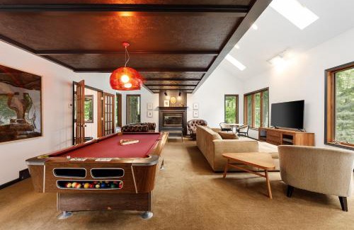 Thompsonville House | Club 100 - Crystal Mountain