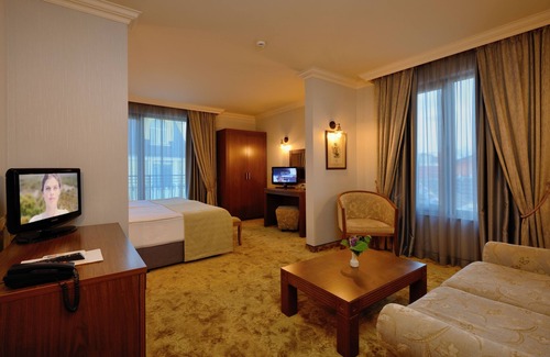 Hisarja Hotel | Club Central Hotel