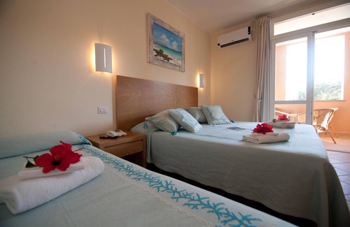 La Pelosa Hotel | Club Esse Roccaruja