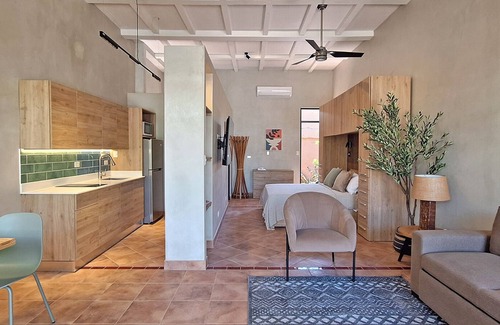 Lagos de El Coyol Apartment | Club Heasa - Men Only