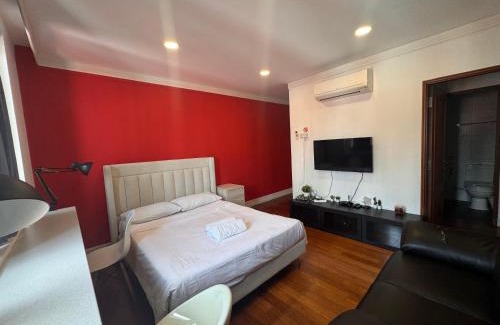 Chinatown Apartment | Club House