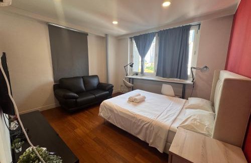 Chinatown Apartment | Club House