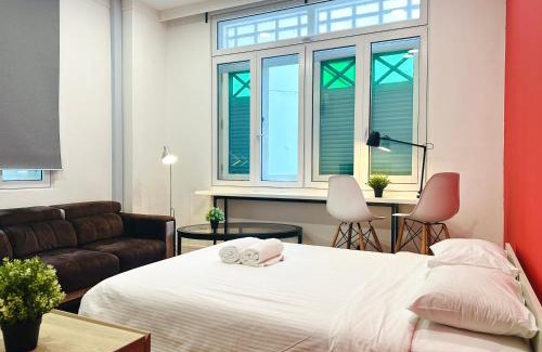 Chinatown Apartment | Club House