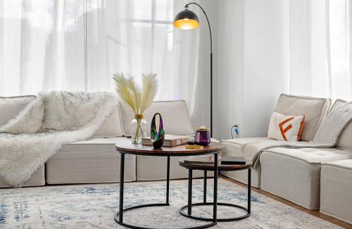 East Cambridge Apartment | Club Quarters Boston
