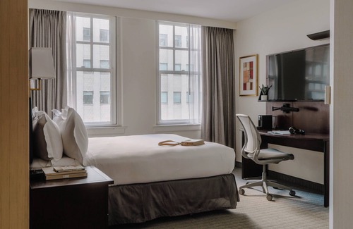 Downtown Houston Hotel | Club Quarters Hotel Downtown, Houston