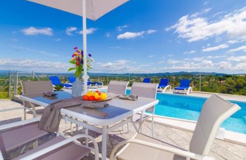 Mont Barbat Villa | Club Villamar - Maxmara