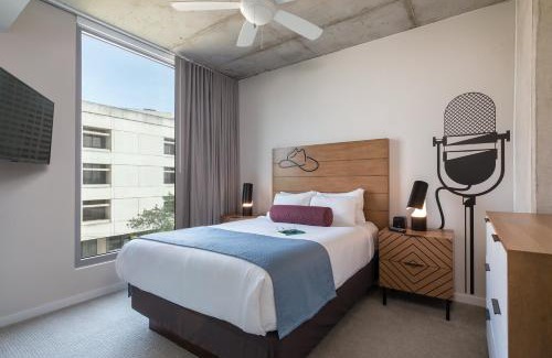 Civic District Resort | Club Wyndham Austin