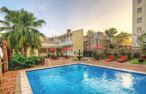 Faubourg Lafayette Resort | Club Wyndham Avenue Plaza