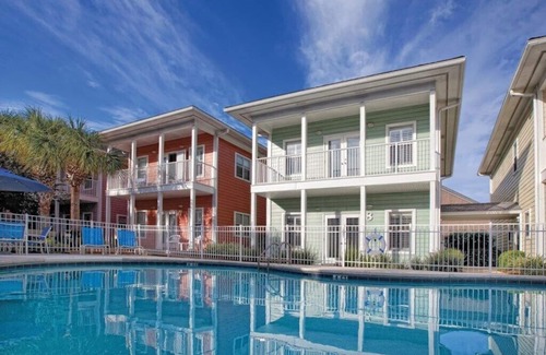 Fort Walton Beach - Destin Condo | Club Wyndham Beach Street Cottages™ - 1 Bedroom