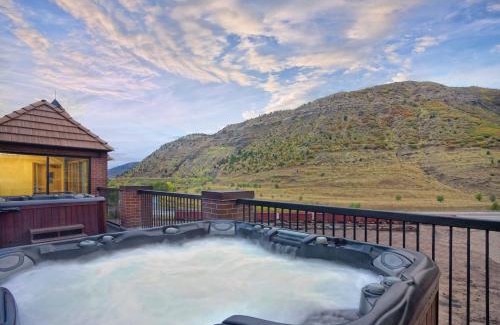 Historic Downtown Durango Resort | Club Wyndham Durango