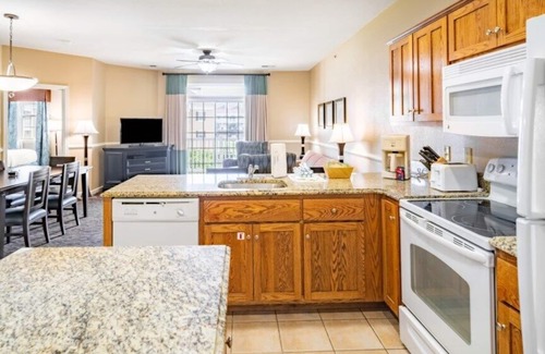 Williamsburg Condo | Club Wyndham Governor's Green, Virginia 2 Bedroom Deluxe Suite