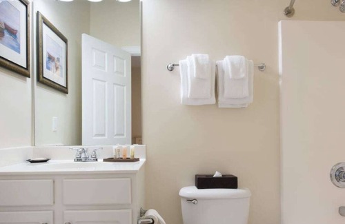 Santee Condo | Club Wyndham Lake Marion 2 Bedroom Deluxe Suite