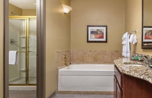 Pennington Bend Resort | Club Wyndham Nashville Tennessee Resort-2 Bedroom Deluxe