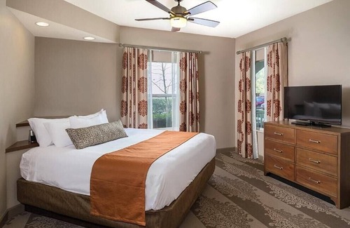 Pennington Bend Resort | Club Wyndham Nashville Tennessee Resort-2 Bedroom Deluxe