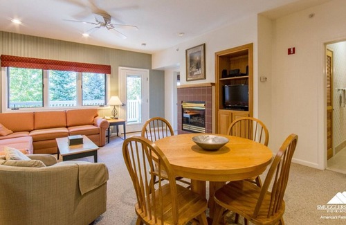 Jeffersonville Hotel | Club Wyndham Smuggler's Notch VT