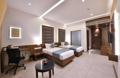 Dhuva Resort | Clubhouse Hotel Morbi