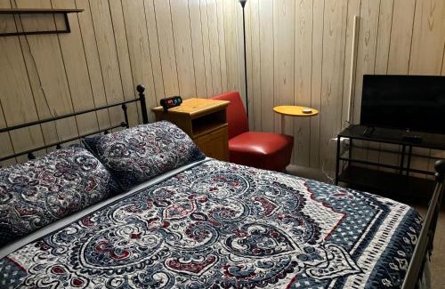 East Stroudsburg Ski Chalet | Clubhouse Lakeview Chalet