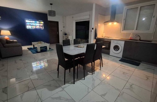 Macouria House | Clubs with 4 Hearts