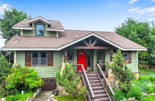 Gruene House | Clutter Falls Retreat - Main House
