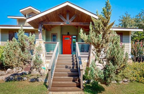 Gruene House | Clutter Falls Retreat - Main House