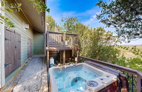 Gruene House | Clutter Falls Retreat - Main House